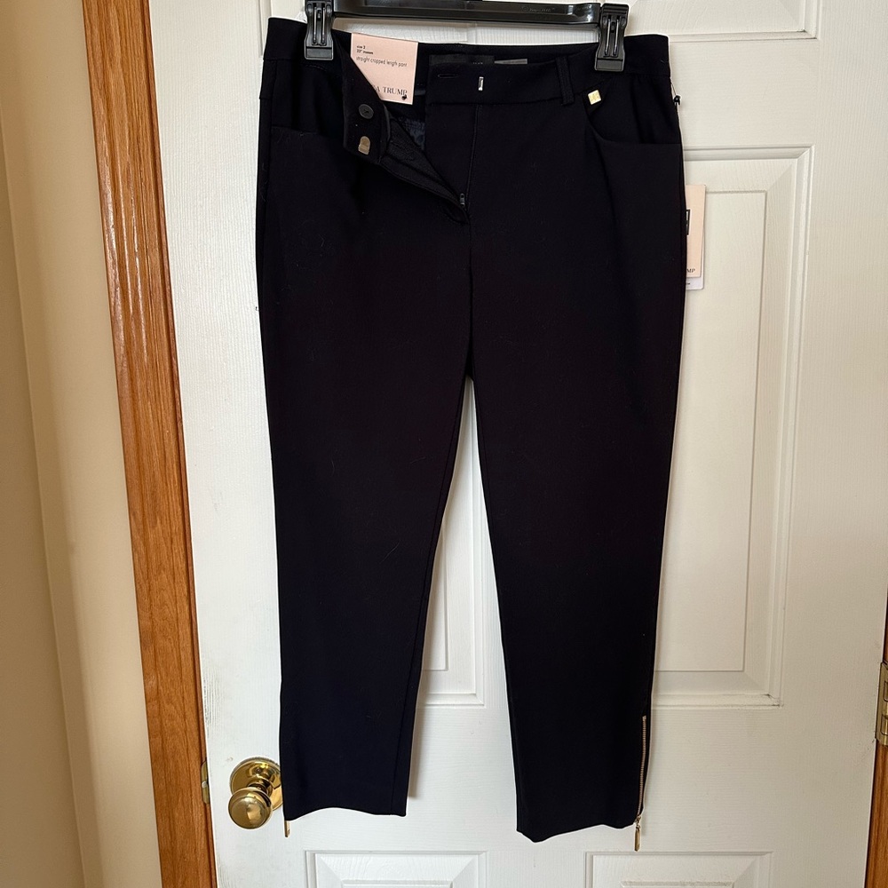 Ivanka Trump Black Straight Cropped Length Pant, Size 2